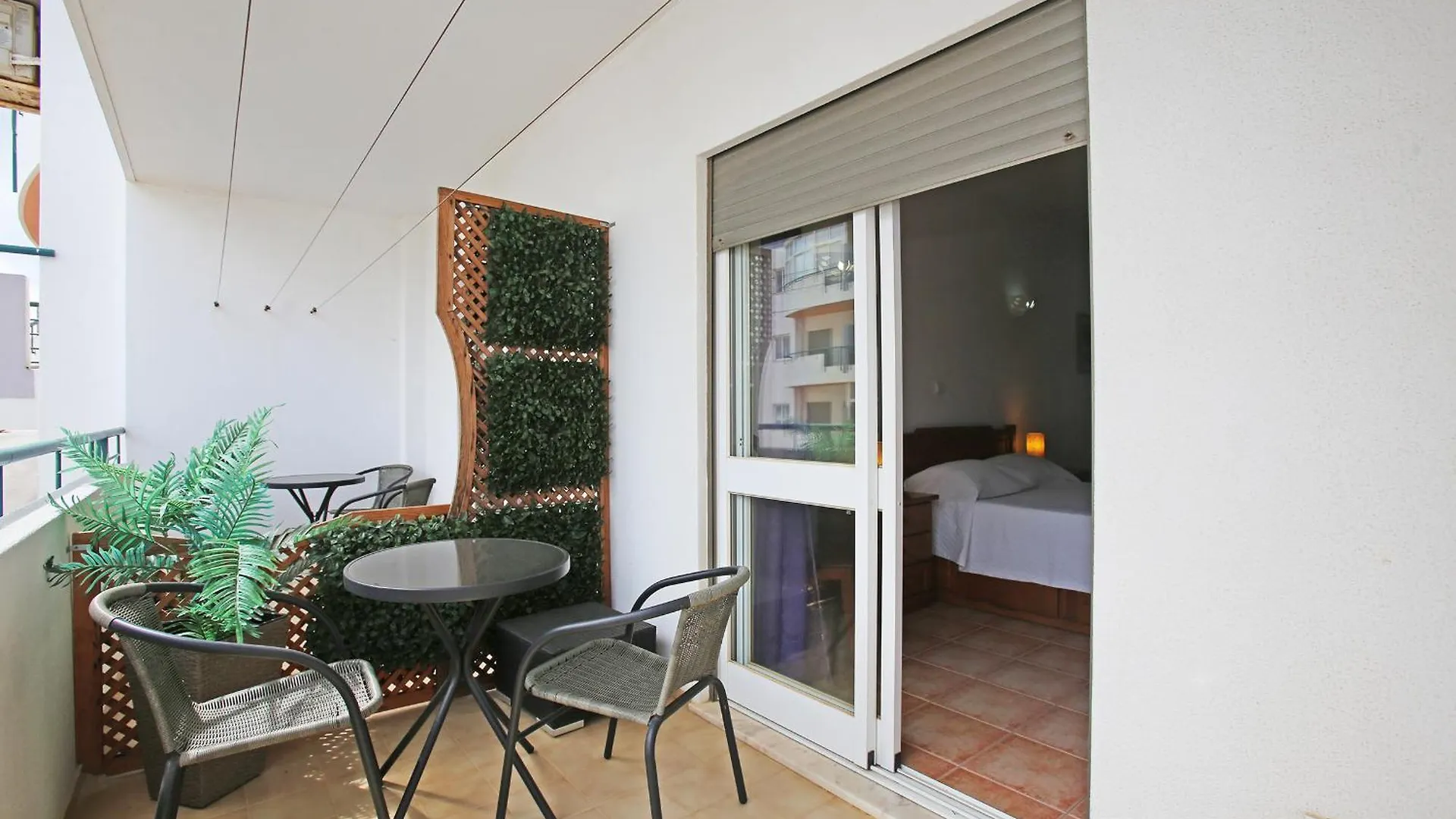 Affittacamere P - Meia-Praia Seaview Guesthouse Lagos